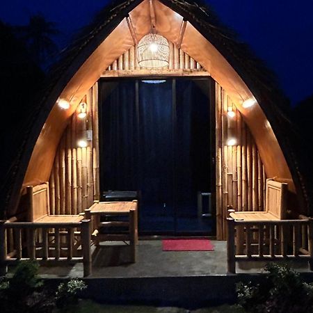 East Holiday Resort 莫阿尔博阿 外观 照片