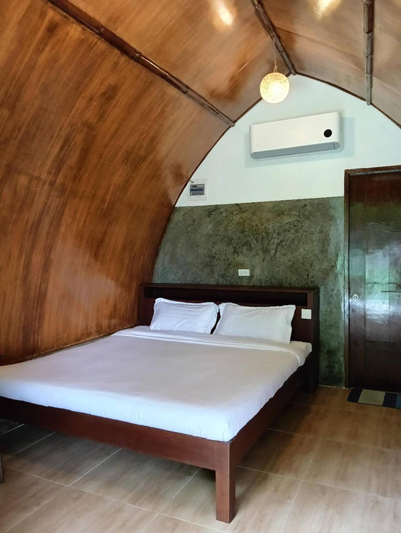 East Holiday Resort 莫阿尔博阿 外观 照片