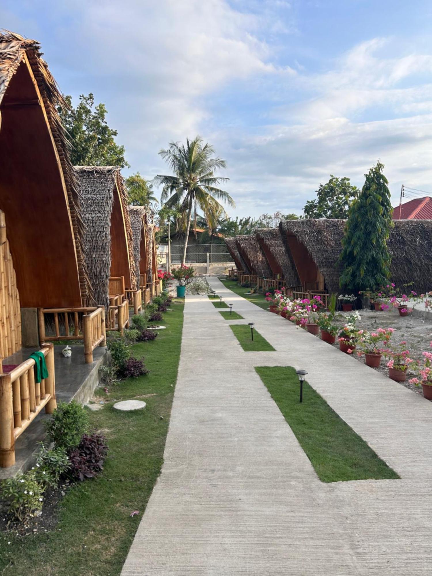 East Holiday Resort 莫阿尔博阿 外观 照片