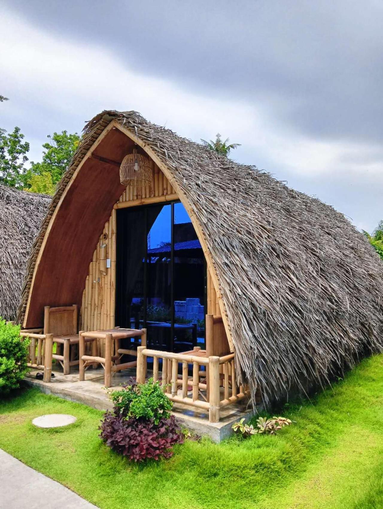 East Holiday Resort 莫阿尔博阿 外观 照片